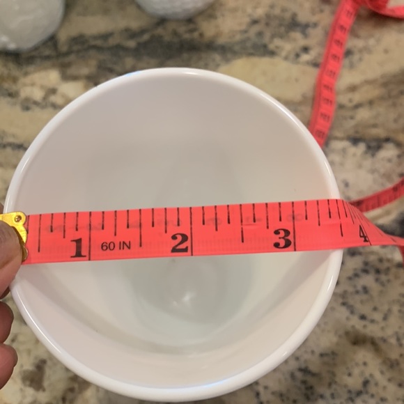 SET OF 8 MILK GLASS TUMBLERS ,GRAPE VINE PATTERN - Picture 6 of 9